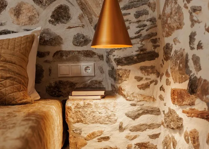 Burgos Barrio Naxos 3*