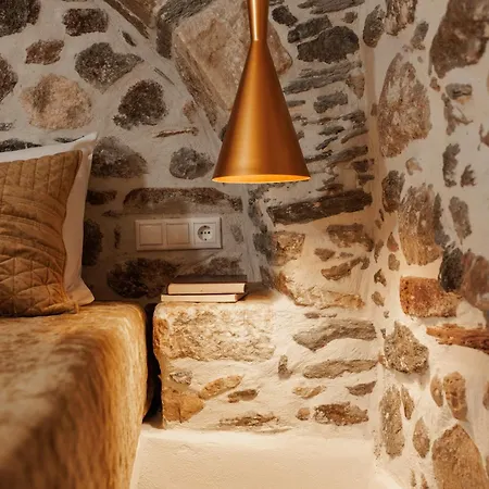 Burgos Barrio Naxos 3*