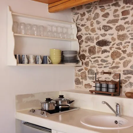 Burgos Barrio Naxos Apart Otel Naxos City