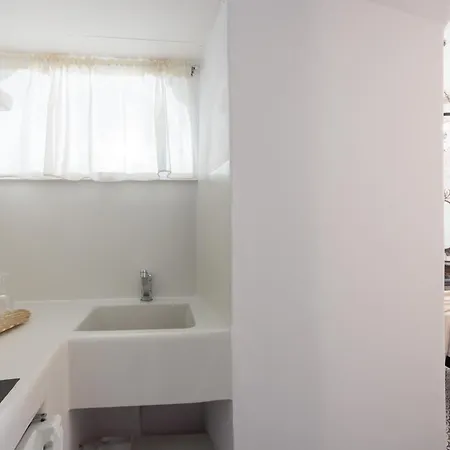 מלון דירות Burgos Barrio Naxos 3*